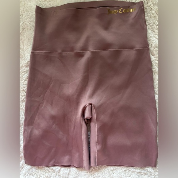 Juicy Couture Pants - Juicy Couture Body Shaping Scuba High Mauve Purple Shorts Size: Large